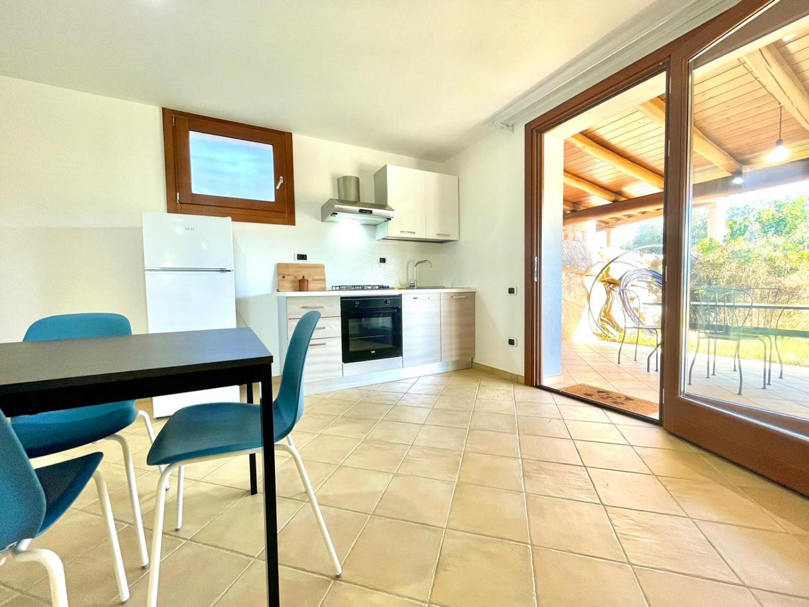 Cronta Apartments Bari Sardo Buitenkant foto